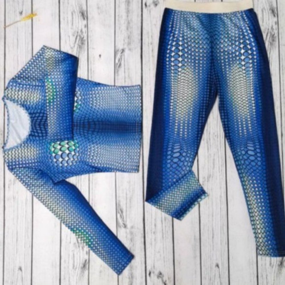 Stasia Skewed: Blue Dotted Illusion Bodycon Crop Top & Pant Set - Picture 11 of 15